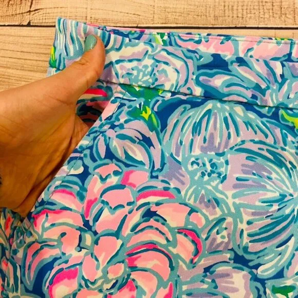 Knit 5" Buttercup Stretch Short In Full Bloom Size 16  Lily Pulitzer - Picture 2 of 3